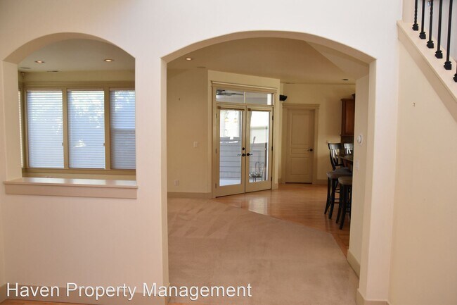 Foto del edificio - 3 br, 2.5 bath House - 5210 N 49th