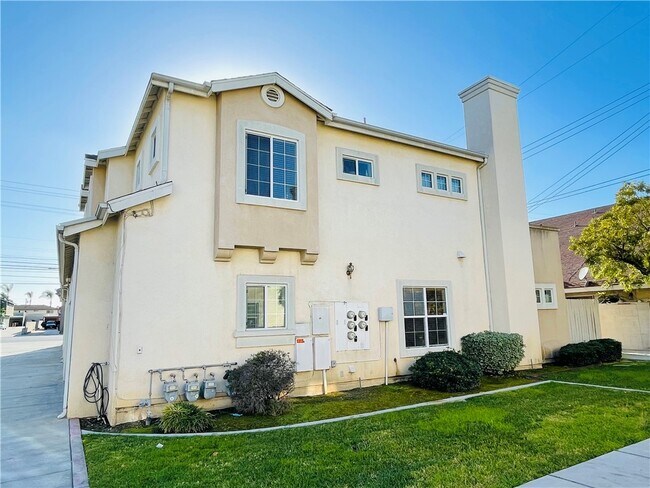 Foto del edificio - 7953 Stewart and Gray Rd