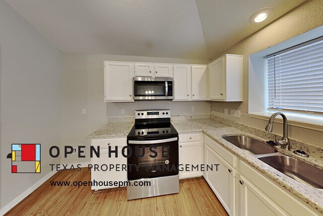 Building Photo - 207 Valley Spring Dr Arlington