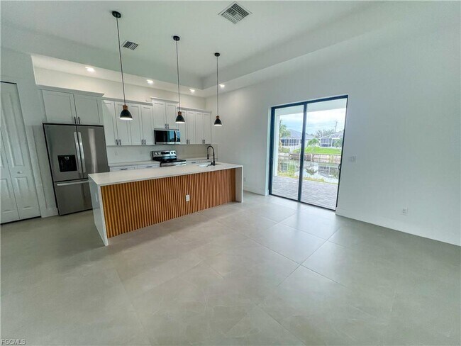 Foto del edificio - 1302 NW 13th Terrace