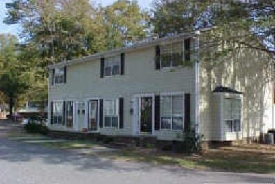 Primary Photo - 1020 Graystone Dr