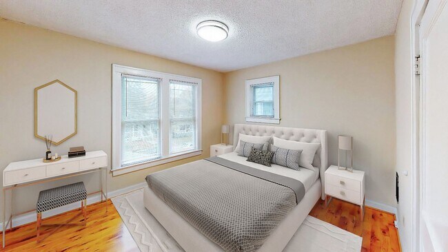 Foto del edificio - 174 E Tompkins St