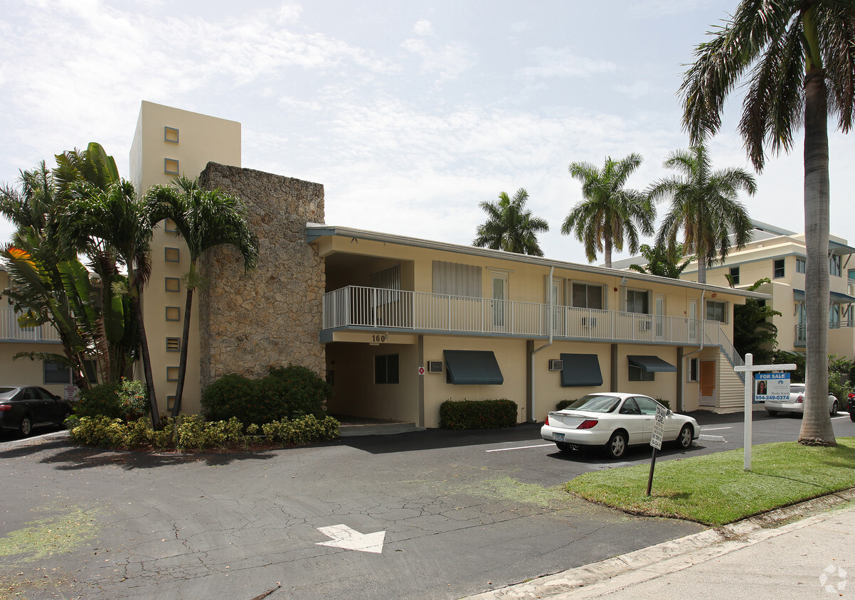 Building Photo - 160 Isle of Venice Dr