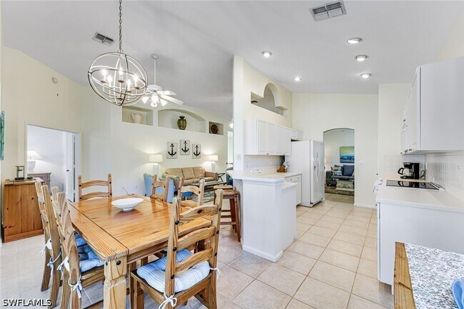 Foto del edificio - 7720 Gardner Dr