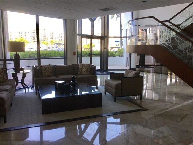 Building Photo - 300 Three Islands Blvd
