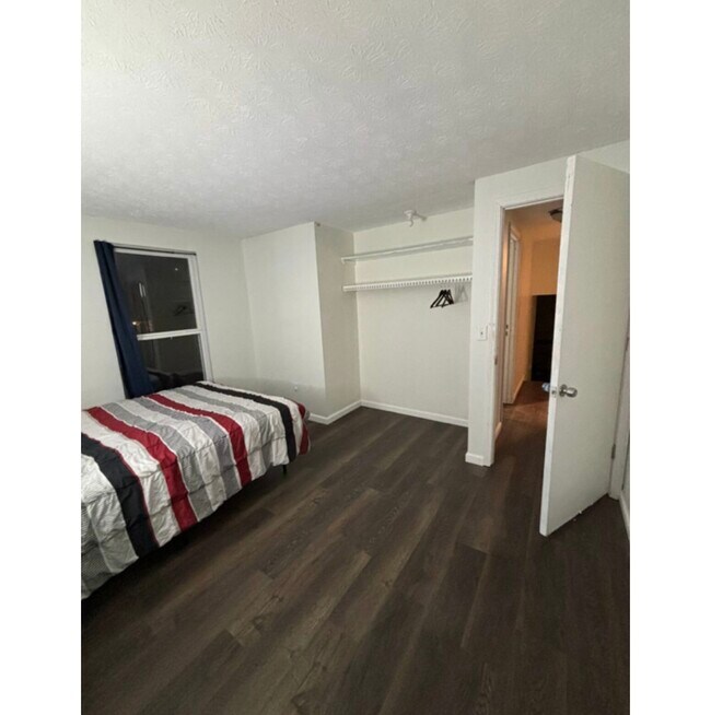 Foto del edificio - 3553 Triton Ct