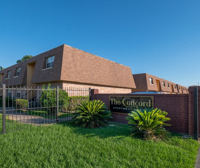 Foto del edificio - 881 Ridgewood Dr