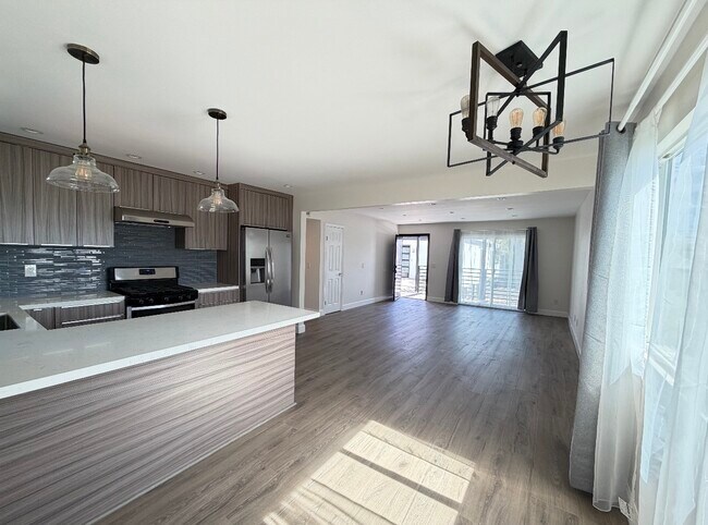 Foto del edificio - 733 Alabama St