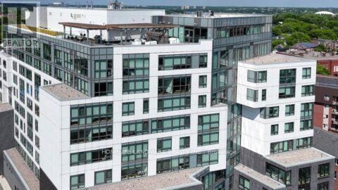 Building Photo - 333 University Ave