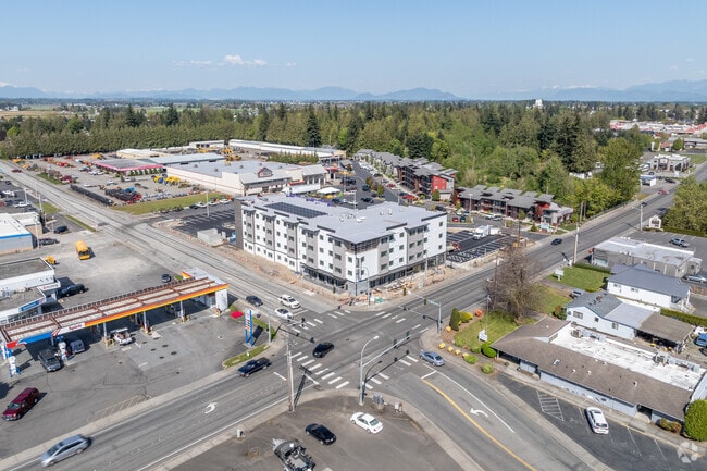 1900 Front St - Brand New Luxury Apartments in Lynden - Ci...