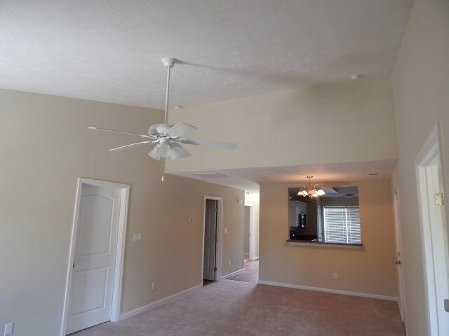 Building Photo - 203 Bobwhite Dr
