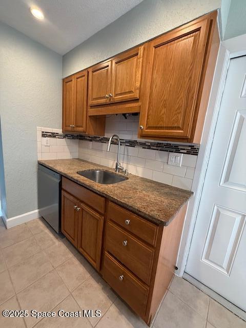 Building Photo - 310 Oleander Pl