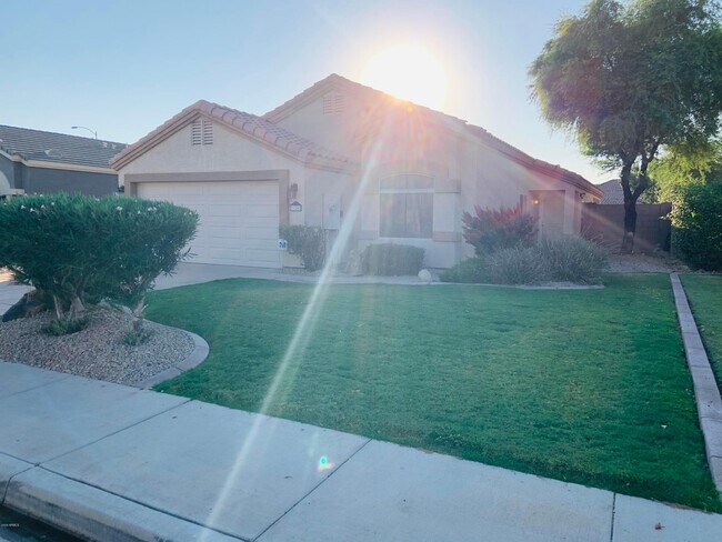 Foto del edificio - 21242 N 91st Dr