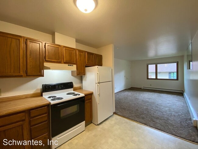 Building Photo - 8036 Loganberry St