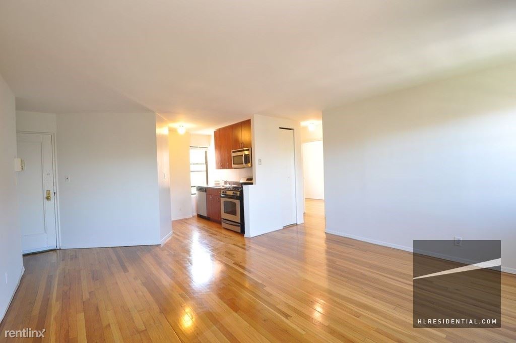 Primary Photo - 20216 42nd Ave