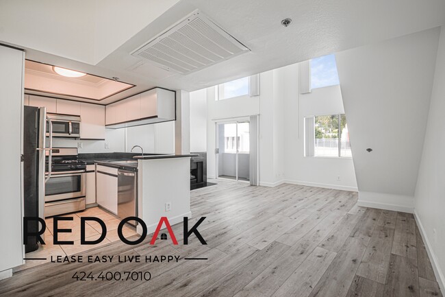 Building Photo - 1755 El Cerrito Pl