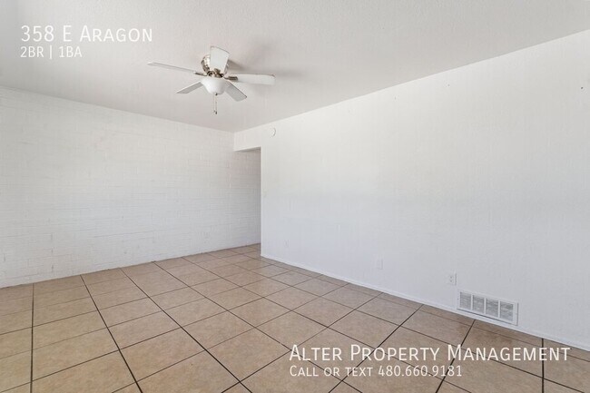 Building Photo - 358 E Aragon-