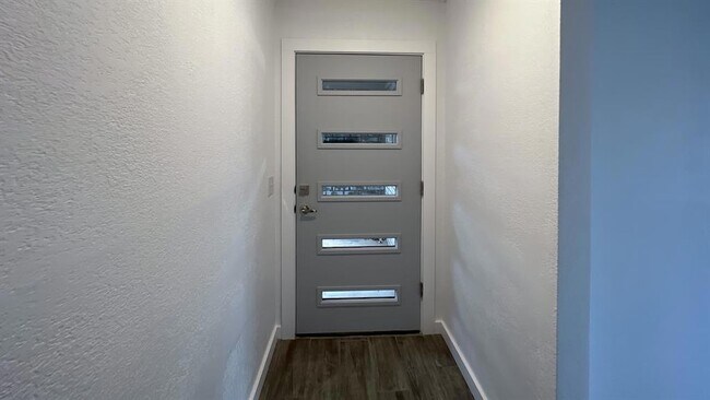 Foto del edificio - 5929 NW 62nd St