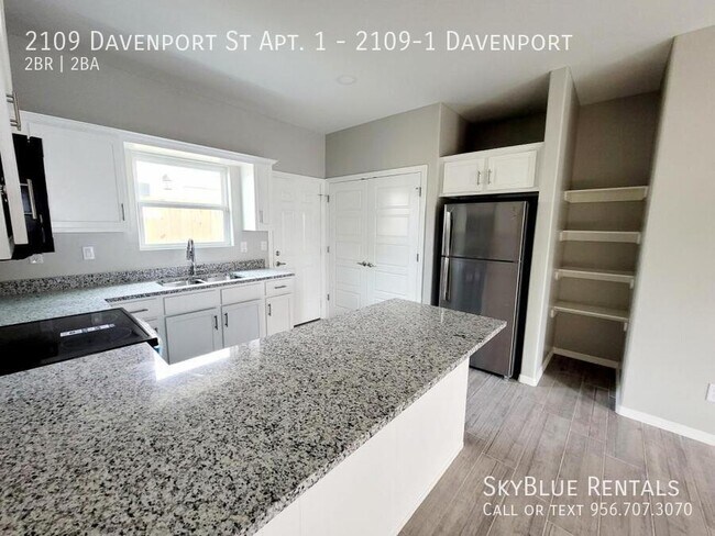 Building Photo - 2109 Davenport St