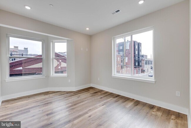 Building Photo - 1434 Parrish St