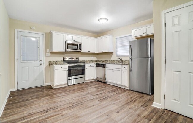 Foto del edificio - 2138 Springdale Rd SW