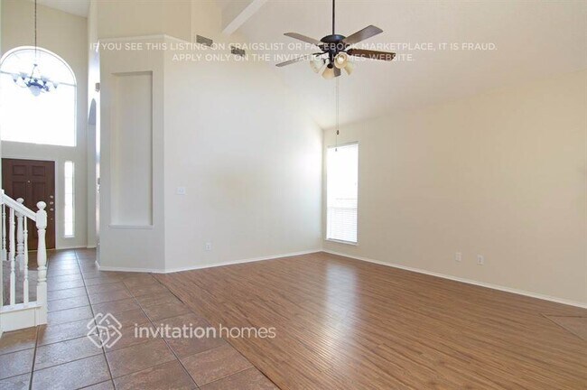 Foto del edificio - 11135 Covey Ln