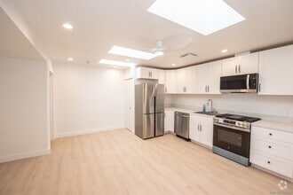 Building Photo - 1133 Sweetwater Ln