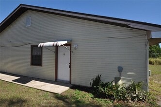 Building Photo - 131 Denton Ave