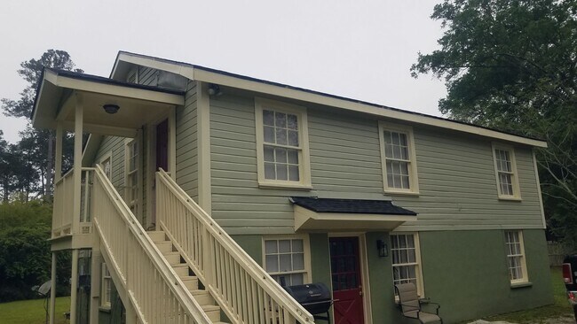 Foto del edificio - 1005 Langdale Dr