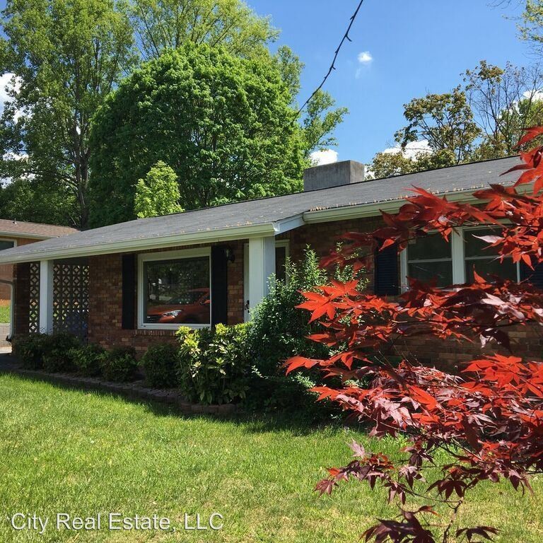 Primary Photo - 3 br, 1.5 bath House - 69 Round Top Road