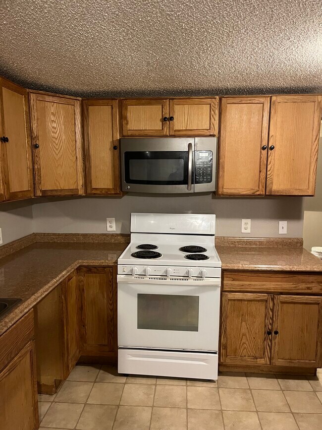 Foto del edificio - 601 N 1st Ave