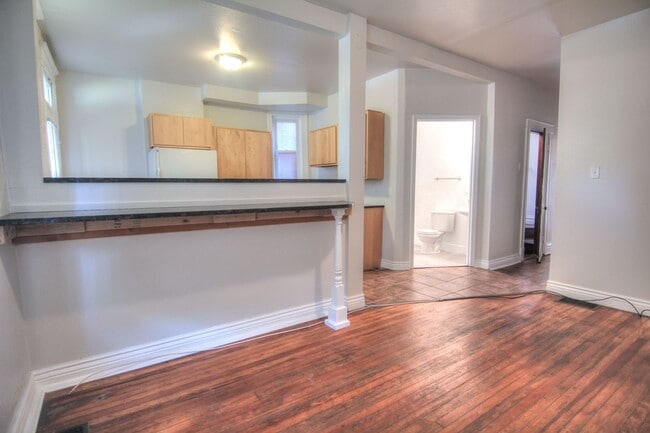 Building Photo - 3153 Magnolia Ave