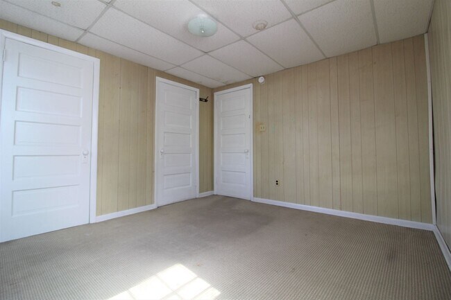 Foto del edificio - 659/661 Jones Avenue