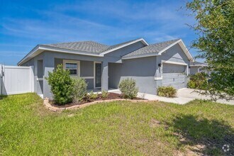Building Photo - 1012 Zion Dr