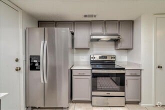 Building Photo - 12304 Tipperary Cove