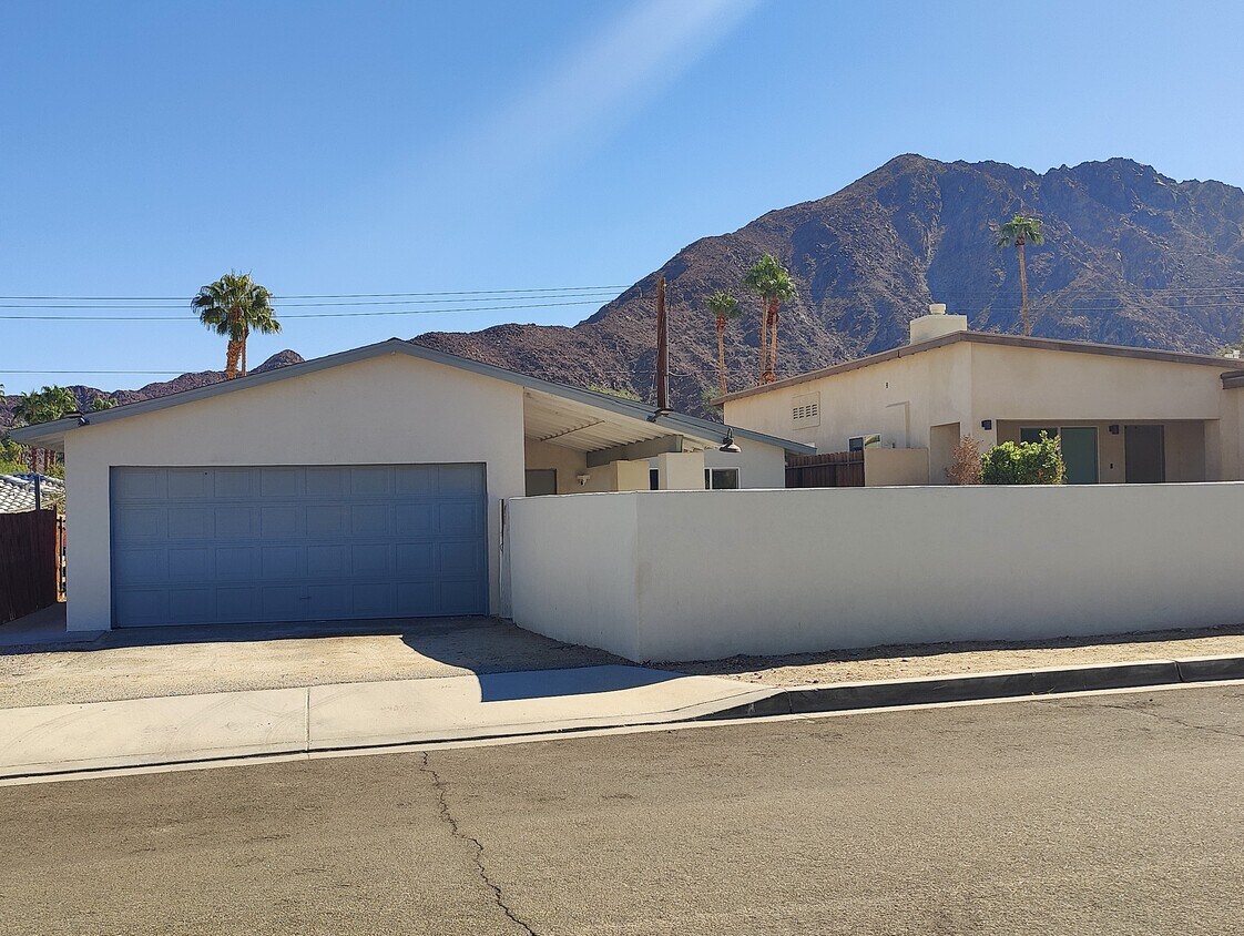 Primary Photo - 52800 Avenida Navarro