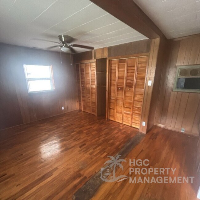 Foto del edificio - 1208 Ridge Ave