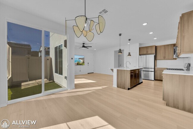 Foto del edificio - Bright 4-Bed, 2.5-Bath Home in Fallbrook’s Citro Community