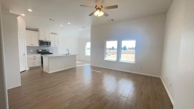 Building Photo - 2232 NW 170th St