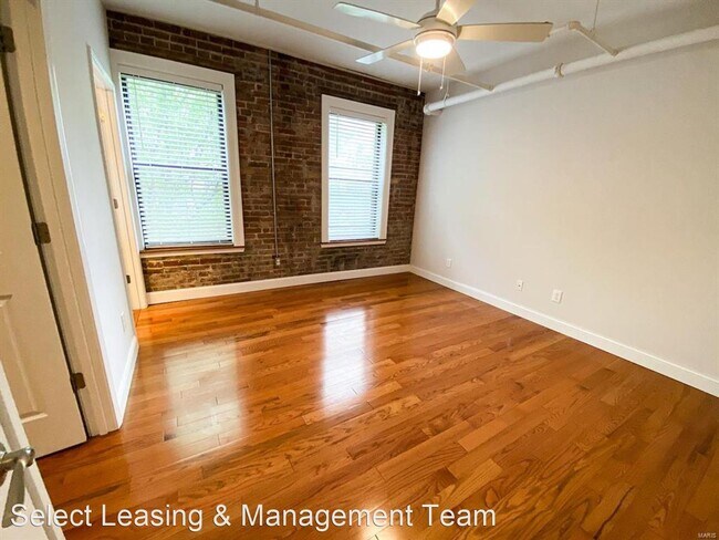 Building Photo - 3 br, 2 bath House - 303 Union  Unit 3S