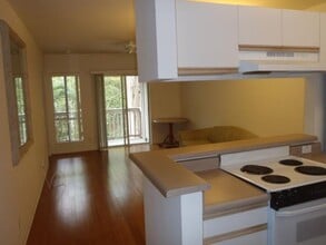 Building Photo - 95-833-833 Wikao St