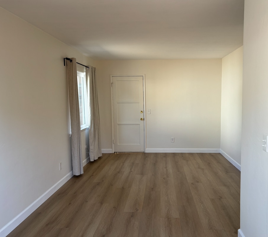 Building Photo - 11455 Aster St