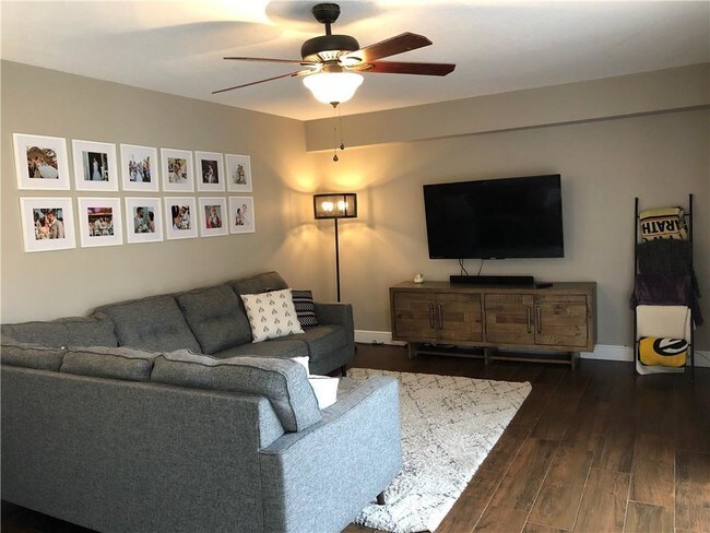 Foto del edificio - 2916 SW Sunset Trail