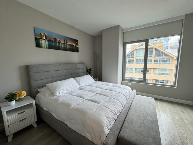 Foto del edificio - 425 W Beech St