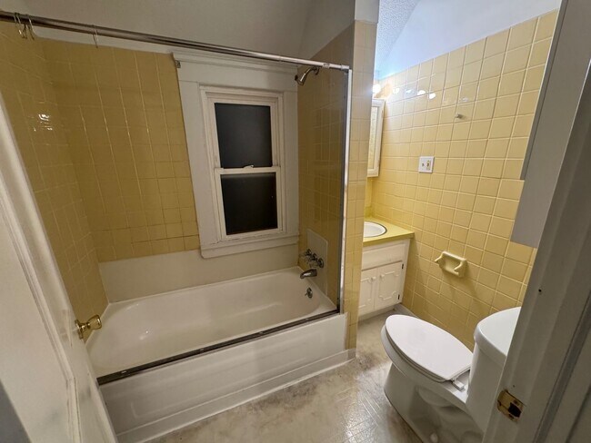 Foto del edificio - 7602 Wentworth Ave