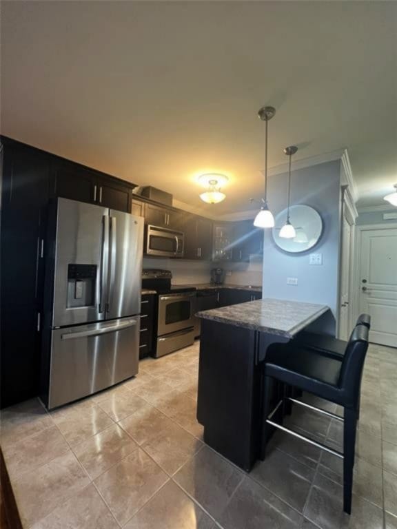 Building Photo - 100 Elizabeth Av