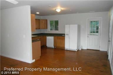 Building Photo - 109 Holmes Ct