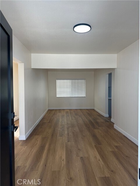 Foto del edificio - 8560 Newport Ave