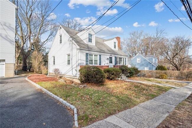 Building Photo - 1630 Harrison Ave