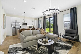 Building Photo - 4340 Villa Alina Ct
